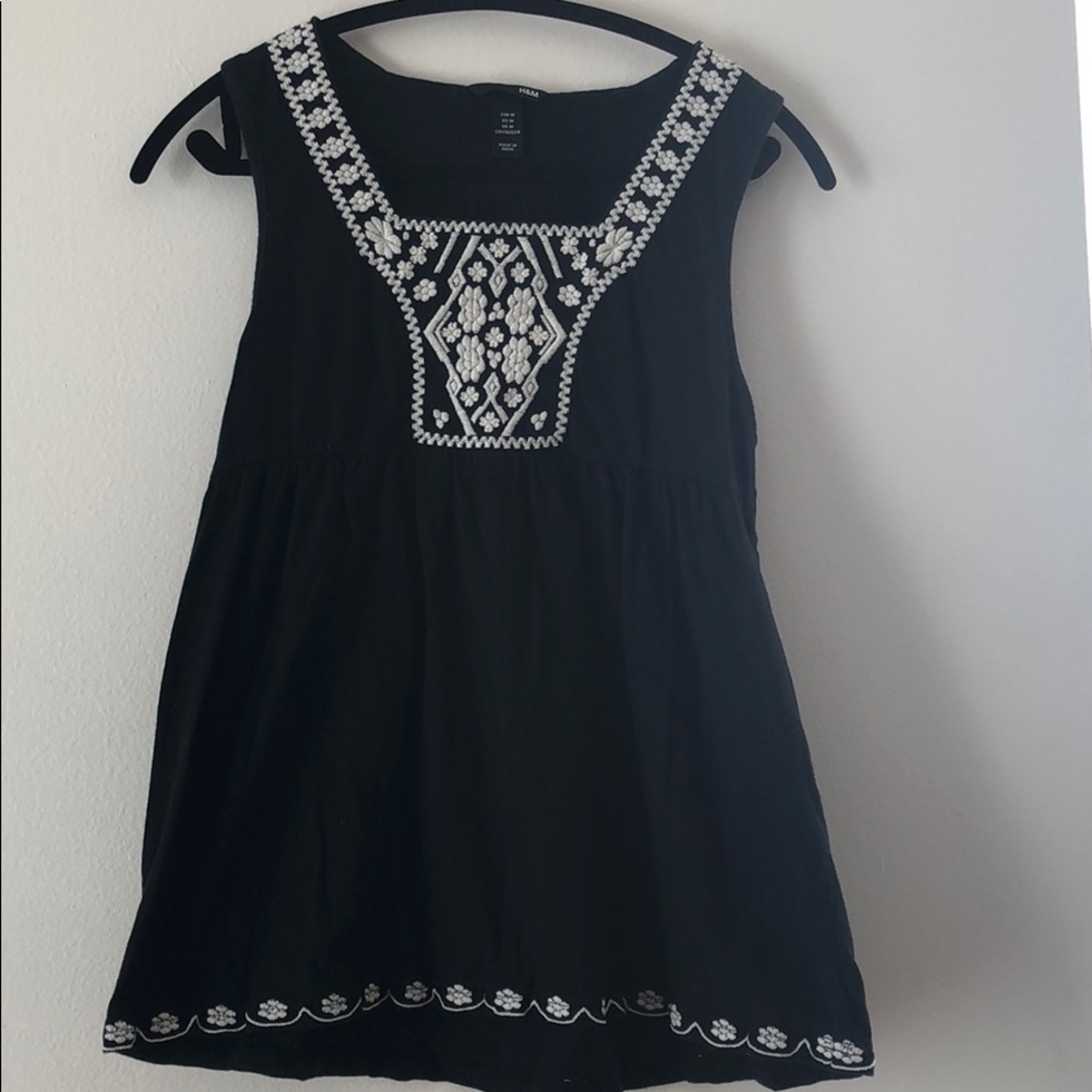 H&M - Picture 3 of 3